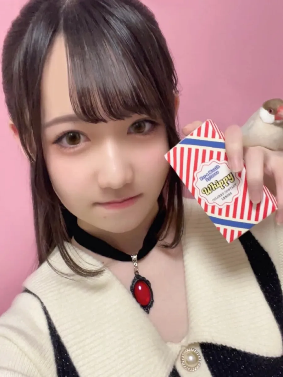 学校にも使える！ナチュラル盛れカラコン
