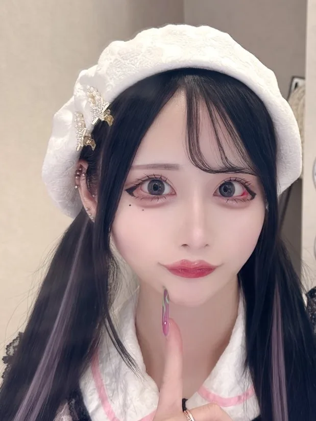 𝒜💜のレビュー: 自然なブルー透明感✨️